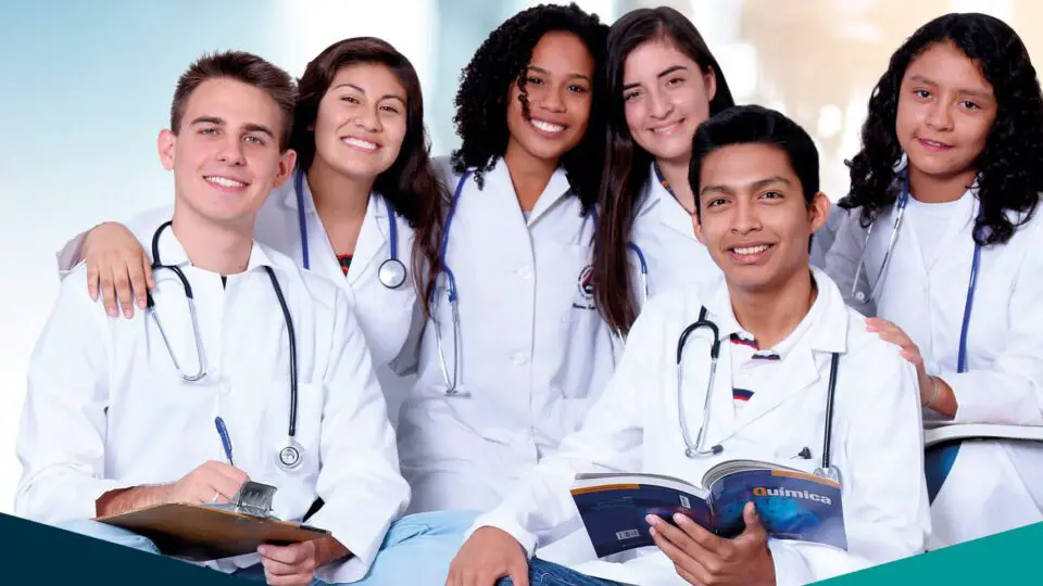 Cuáles son las mejores escuelas de medicina en México